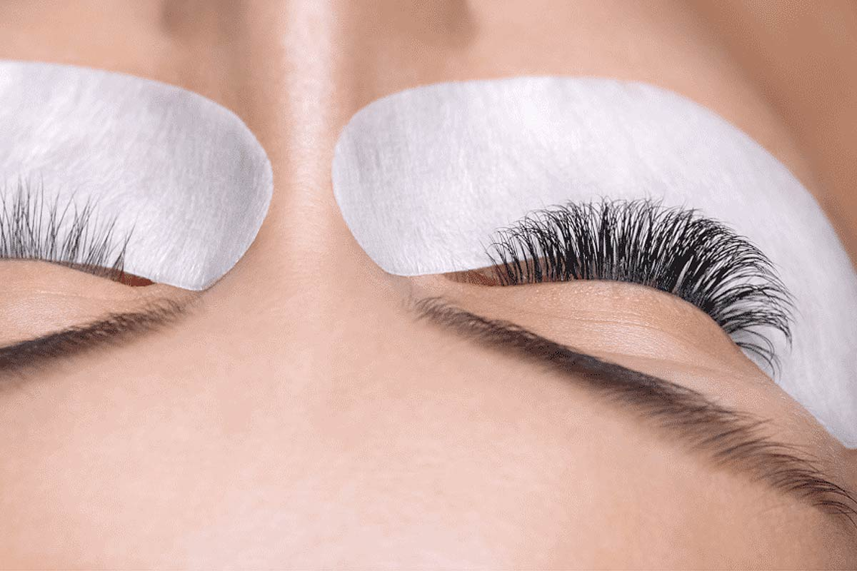 What makes the advantage of Classic Lashes?
